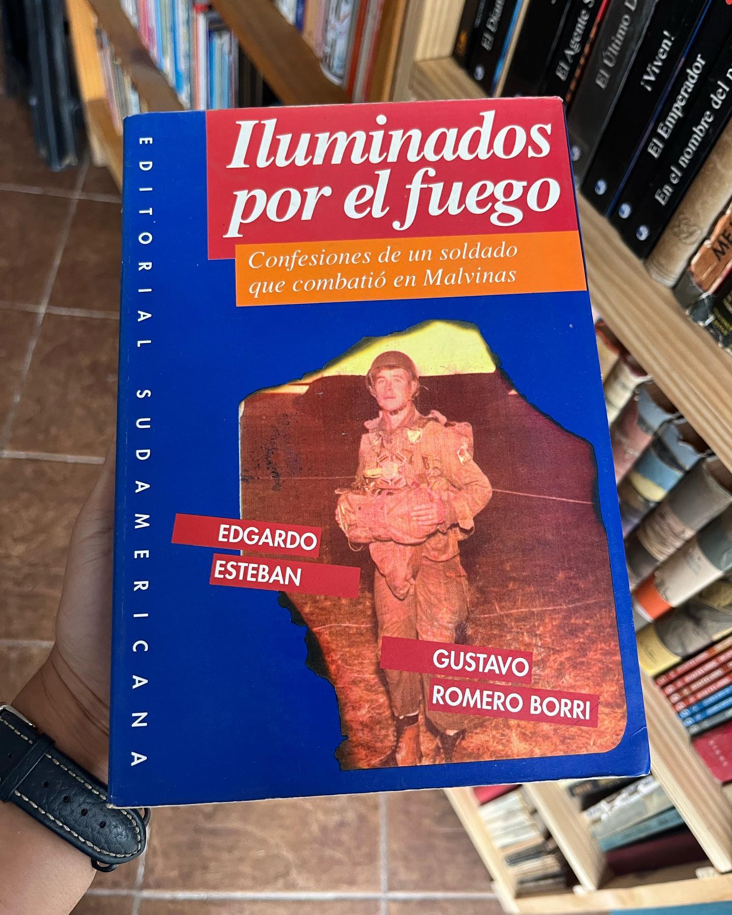 Iluminados por el fuego