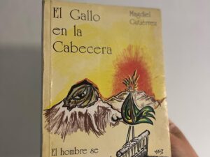 El gallo en la cabecera