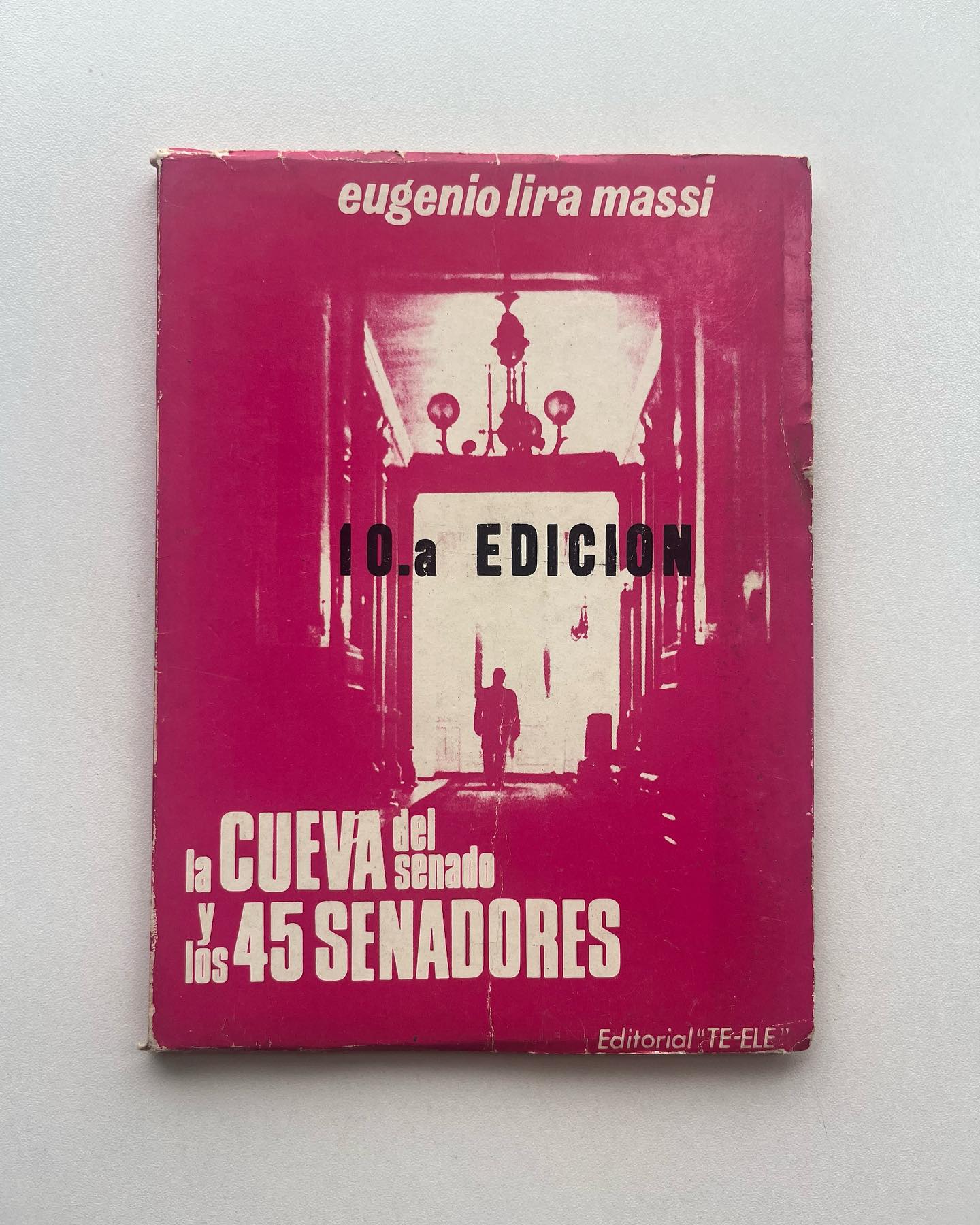 La cueva del senado y los 45 senadores