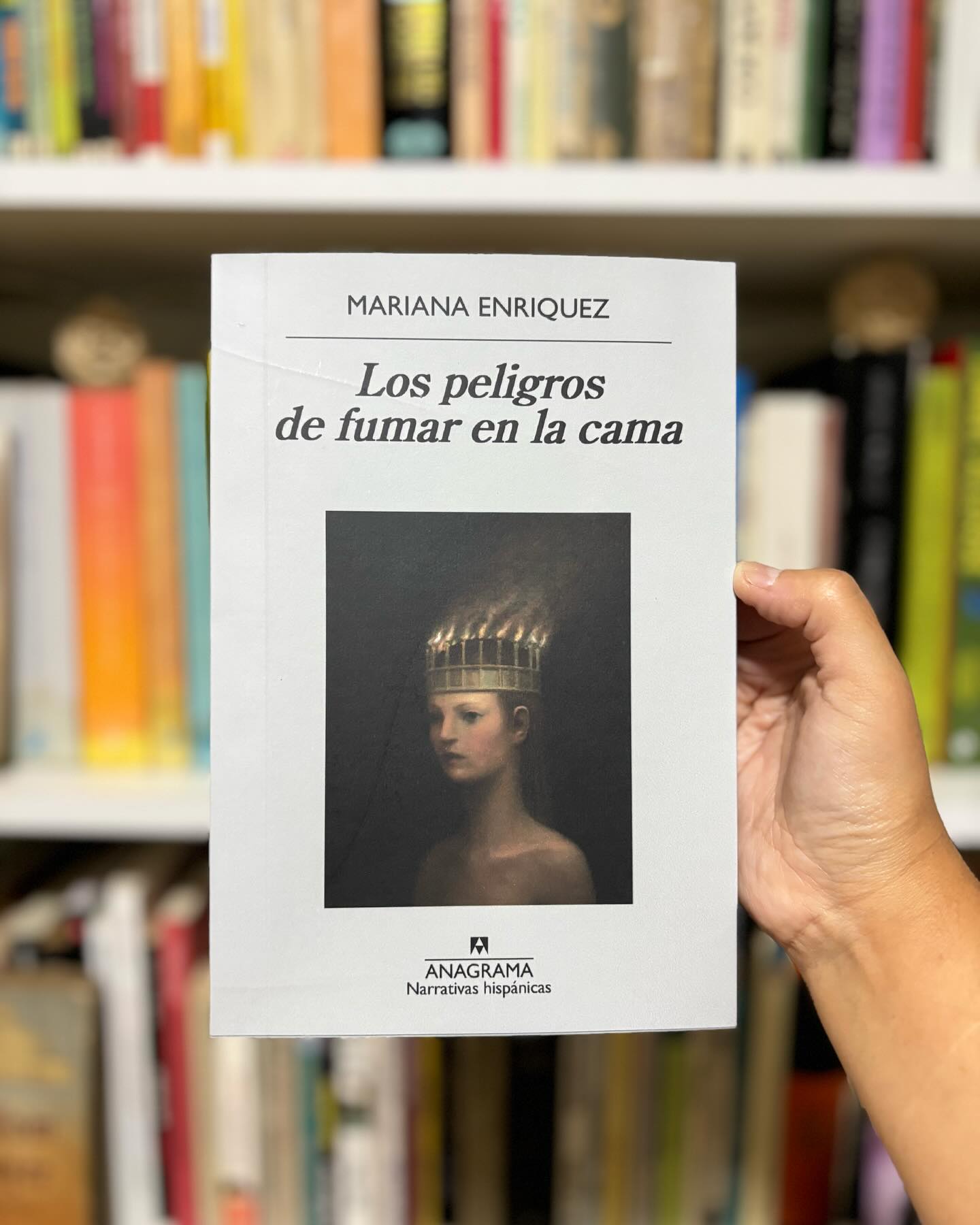 Los peligros de fumar en la cama