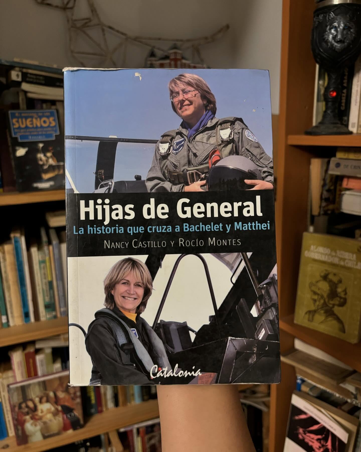 Hijas de general, La historia que cruza a Bachelet y Matthei