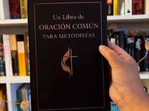 Un libro de oración común para Metodistas (tapa dura)