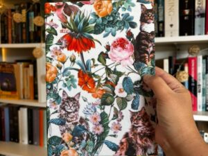 Libreta de gatitos con hojas de colores lisas