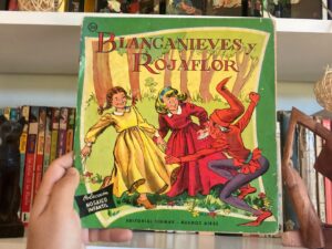 Blancanieves y Rojaflor