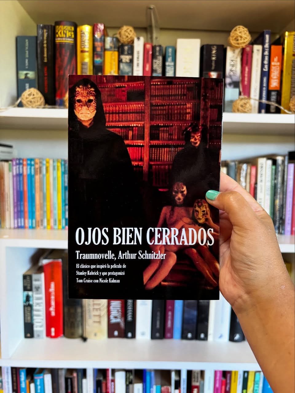 Ojos bien cerrado