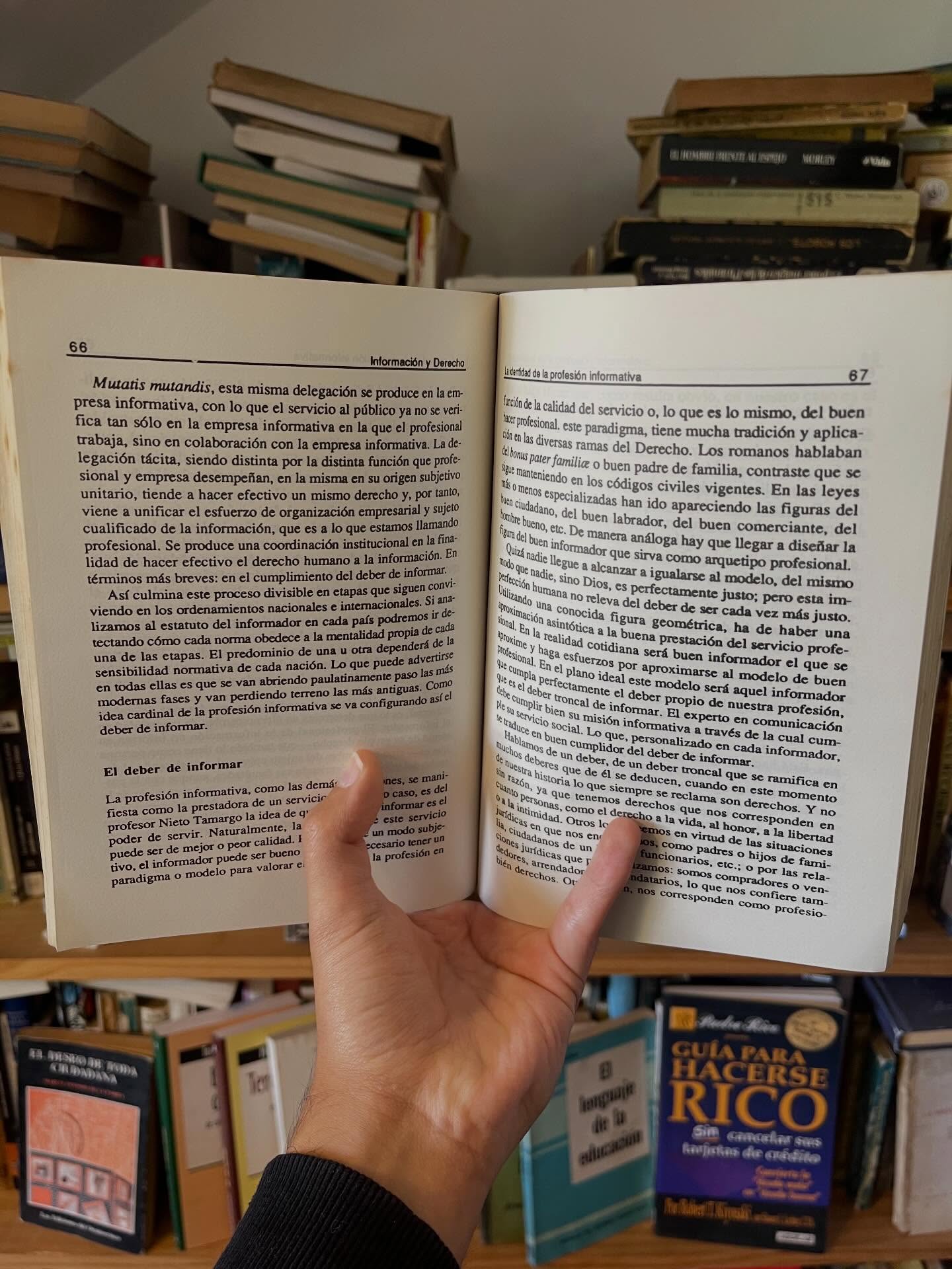 Información y Derecho - Imagen 7