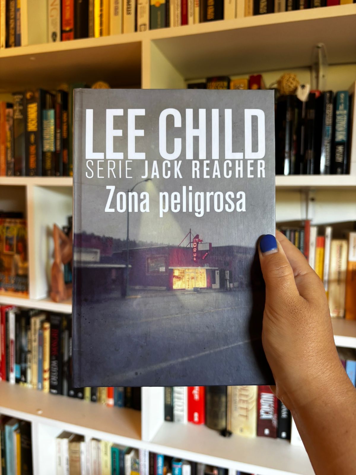 Zona peligrosa. (Tapa dura)