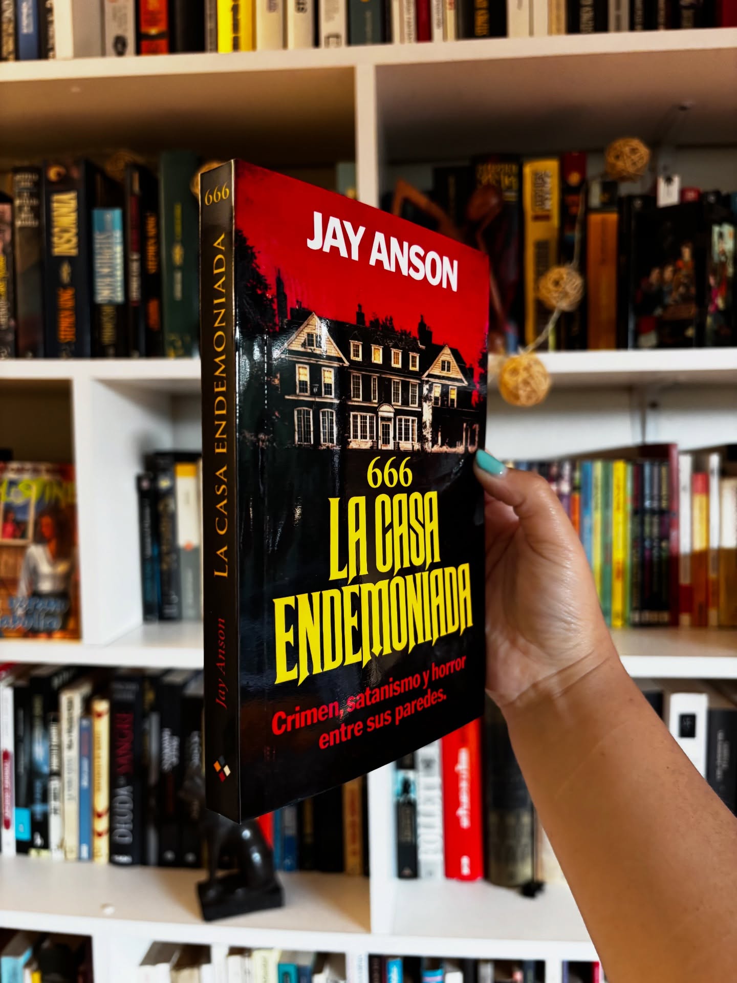 666. La casa endemoniada. Crimen, satanismo y horror entre sus paredes. - Imagen 2