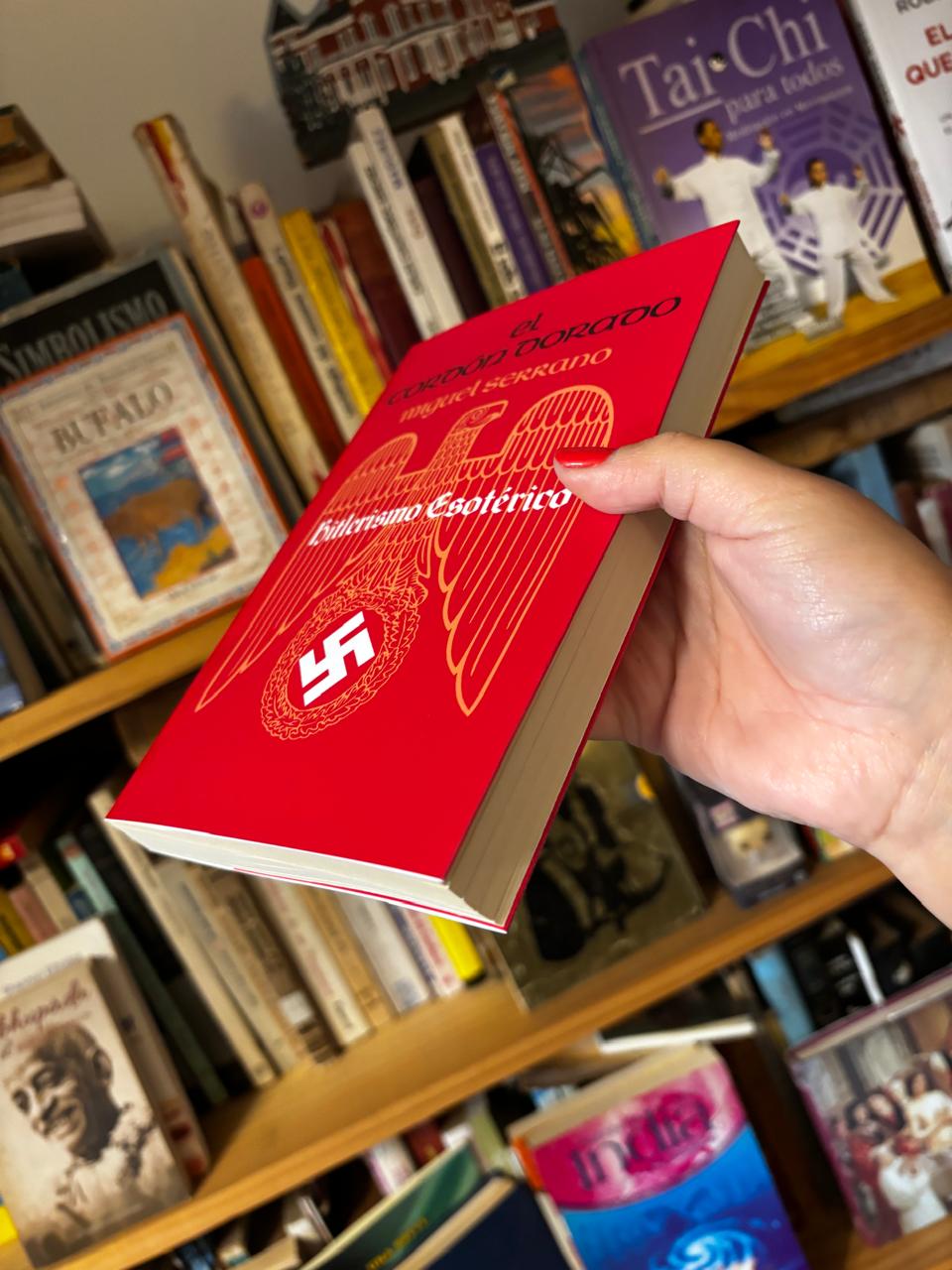 El cordón dorado. Hitlerismo esotérico - Imagen 3