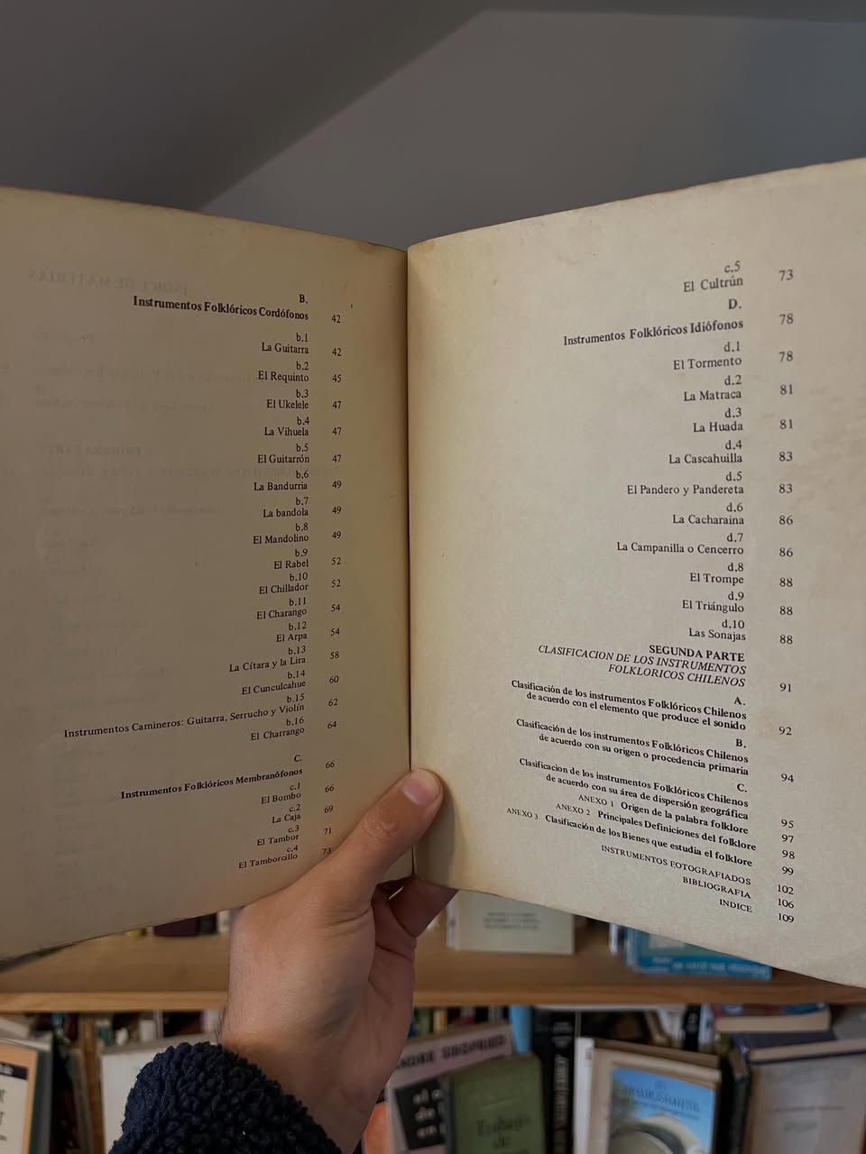 Organología del Folklore chileno - Libros Frannie