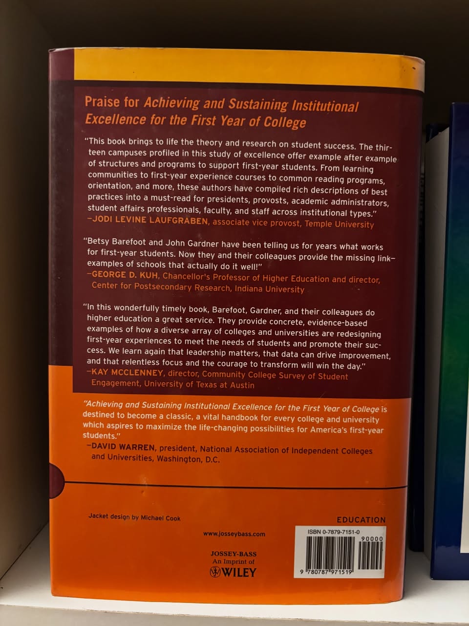 PACK INFORMATION & LIBRARY SCIENCE ESSENTIALS (EN INGLÉS) - Libros Frannie