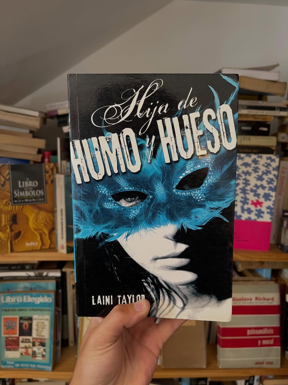 Hija de Humo y Hueso - Libros Frannie