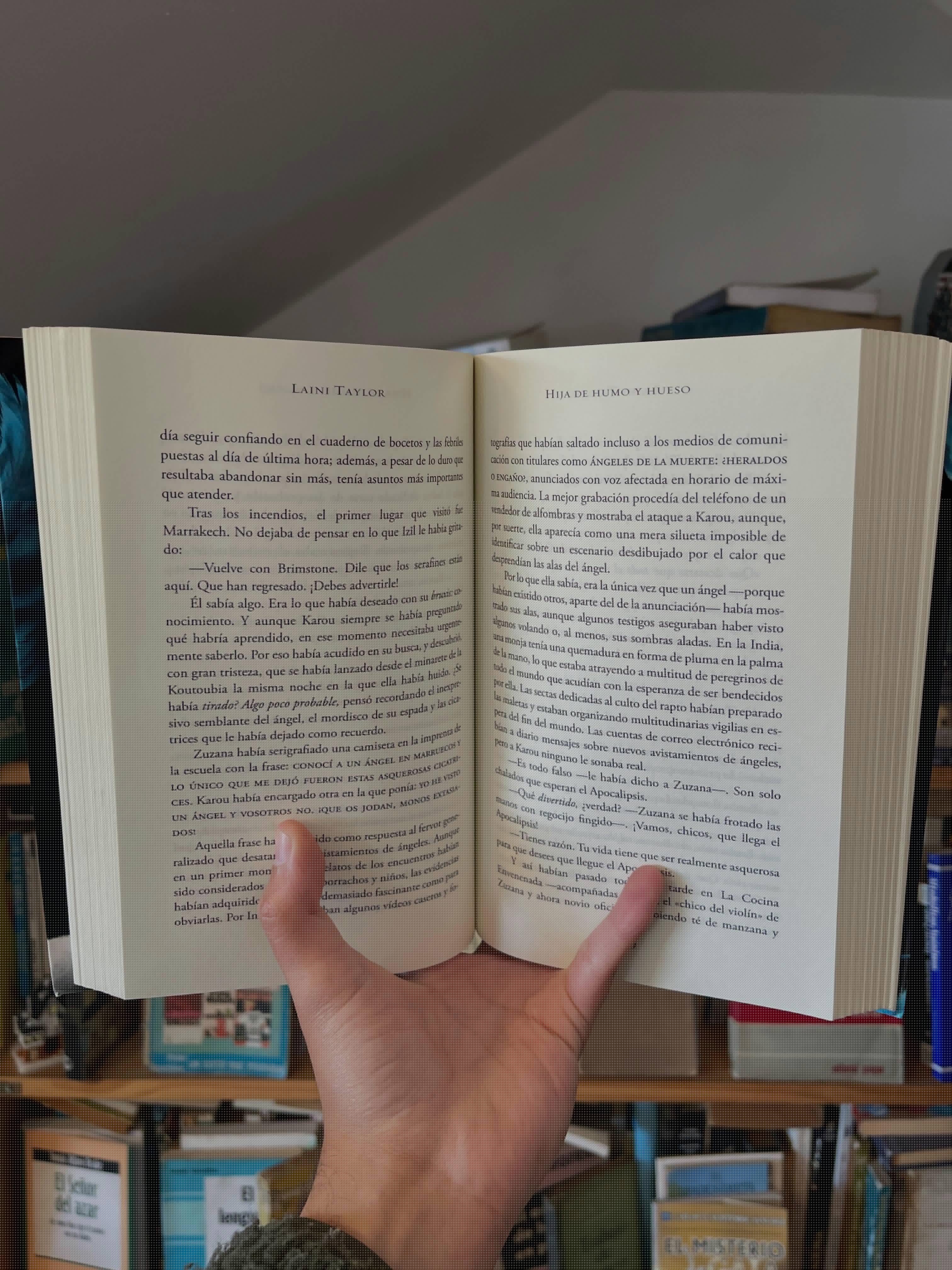 Hija de Humo y Hueso - Libros Frannie