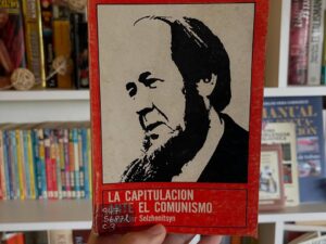 La capitulación ante el comunismo - Libros Frannie