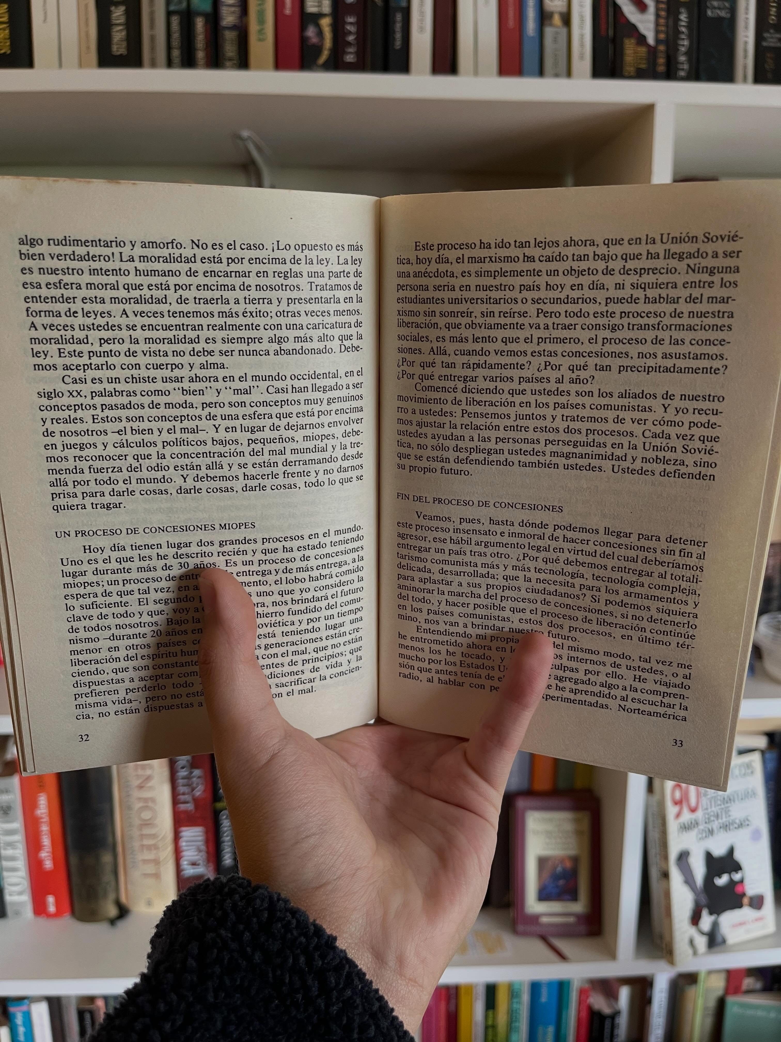 La capitulación ante el comunismo - Libros Frannie