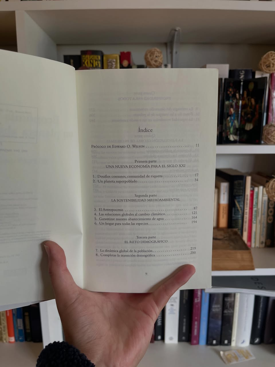 Economía para un planeta abarrotado - Libros Frannie