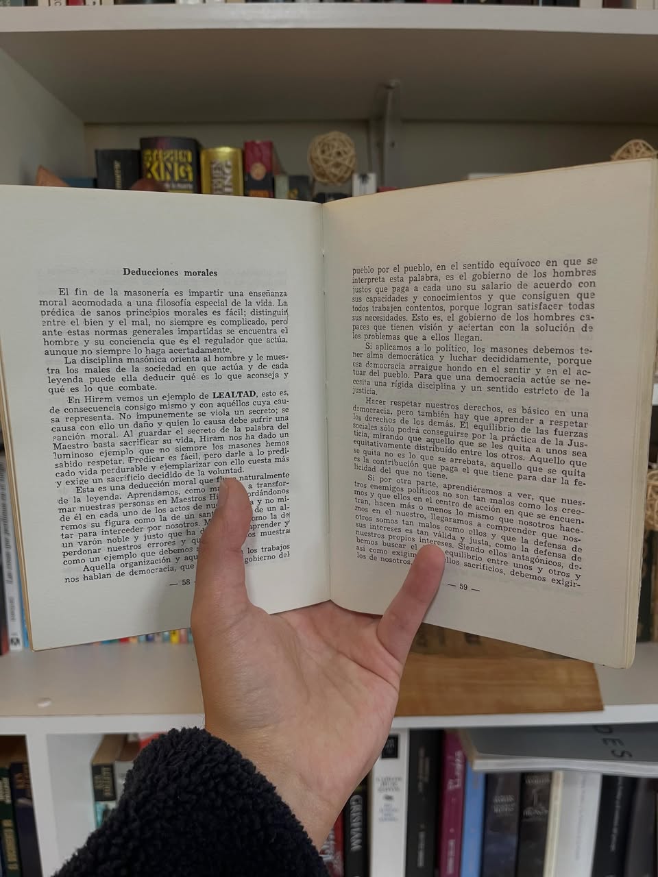 Monografía para la mejor formación del maestro masón. 7 y más - Libros Frannie