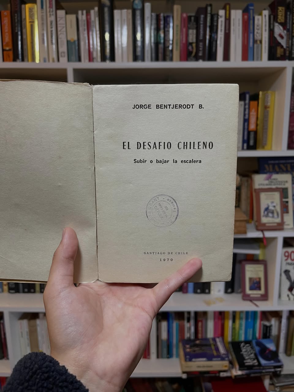 El desafío chileno. Subir o bajar la escalera - Libros Frannie
