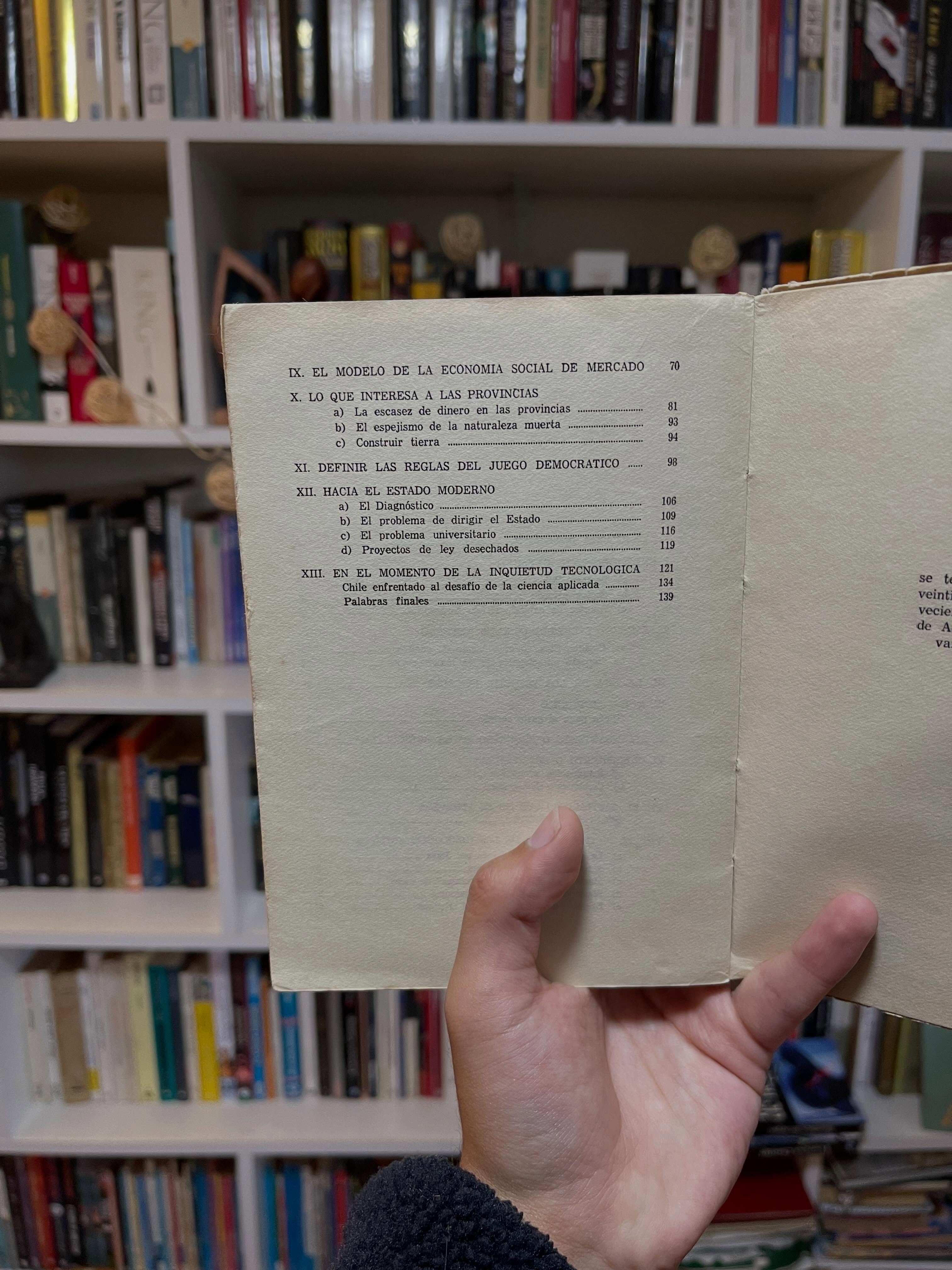 El desafío chileno. Subir o bajar la escalera - Libros Frannie