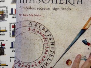 MASONERÍA. Símbolos, secretos, significado (tapa dura)