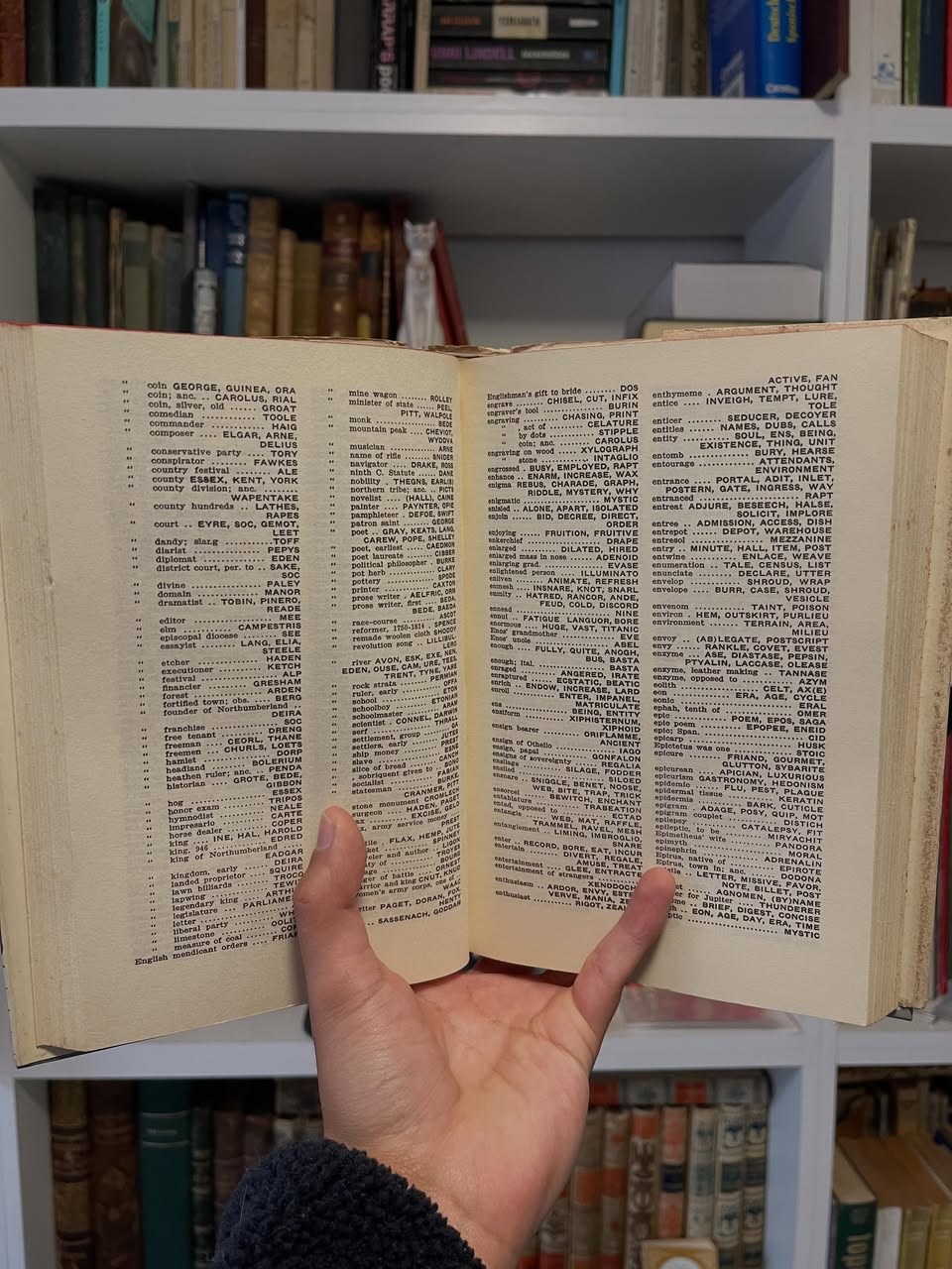 New Practical Dictionary for Cross Word Puzzles - Imagen 5