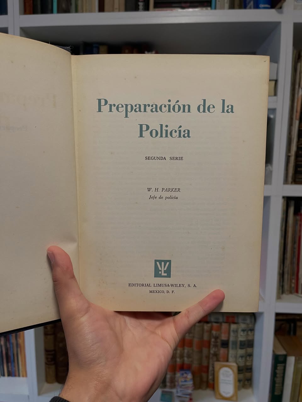 Preparación de la Policía. Segunda serie