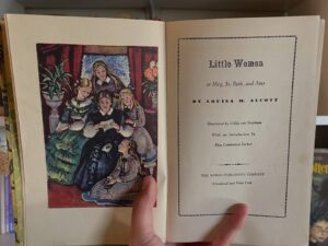 Little Women, or Meg, Jo, Beth, and Amy, escrita (mujercitas en inglés)