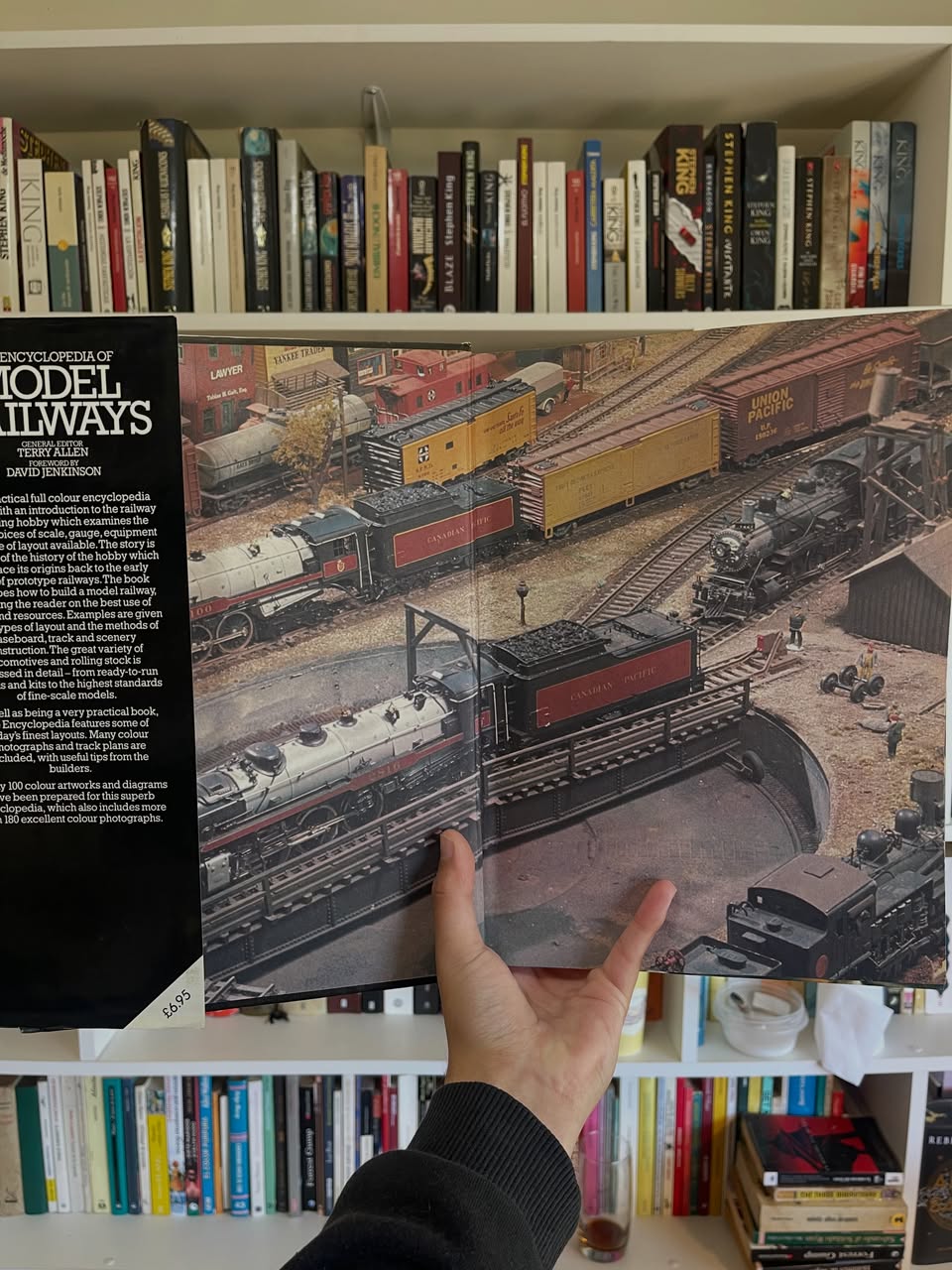 The Encyclopedia of Model Railways - Imagen 4