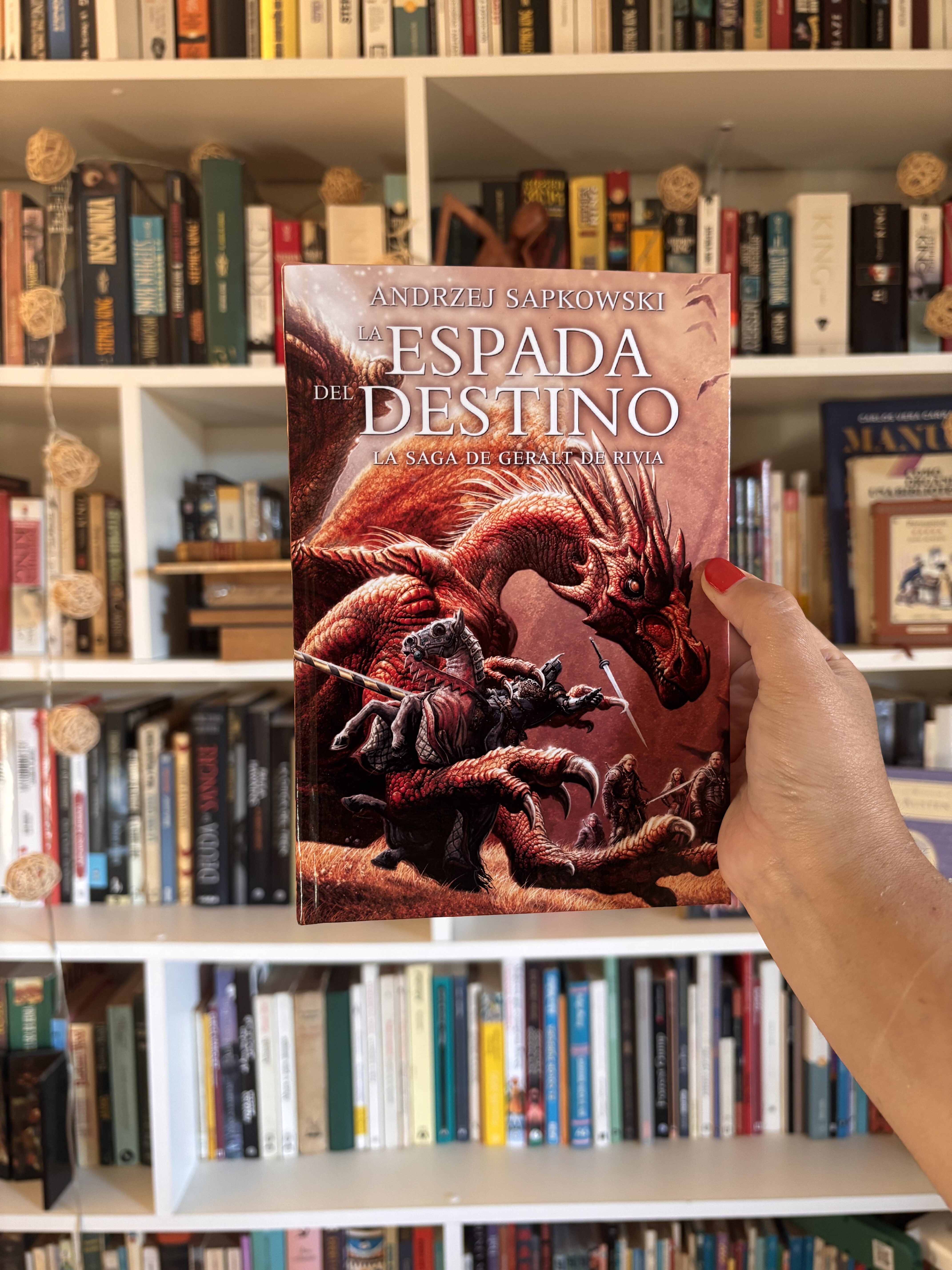La espada del destino - tapa dura (The Witcher. Geralt de Rivia #2) - Imagen 3